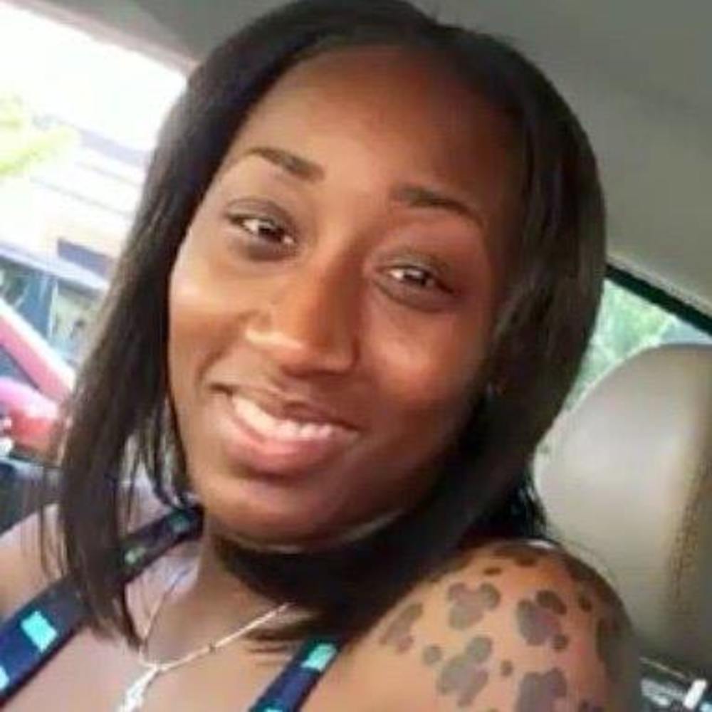 Meet your Posher, Jasmine